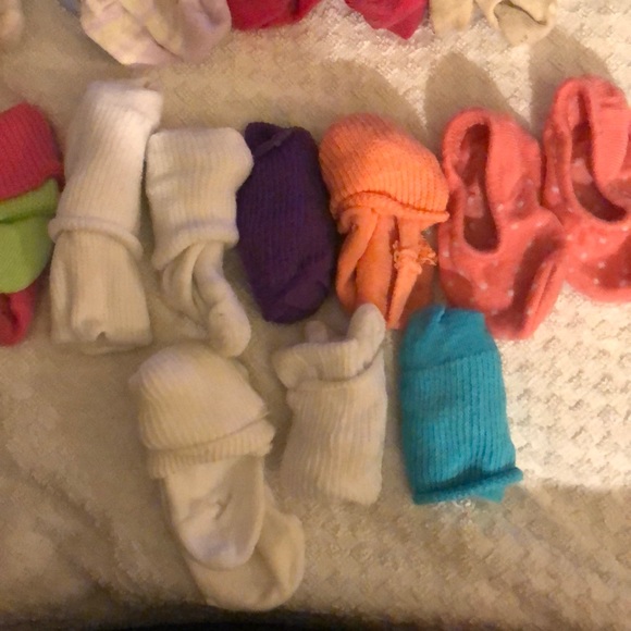 Baby sock bundle size new born -4 toddler 2 bundle - Picture 1 of 8